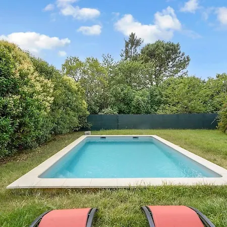 De Gamme Avec Piscine Villa *