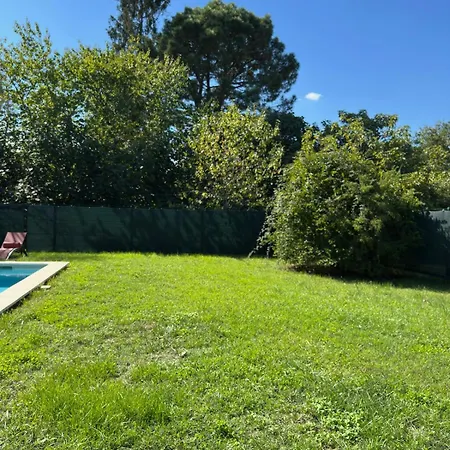 Villa De Gamme Avec Piscine